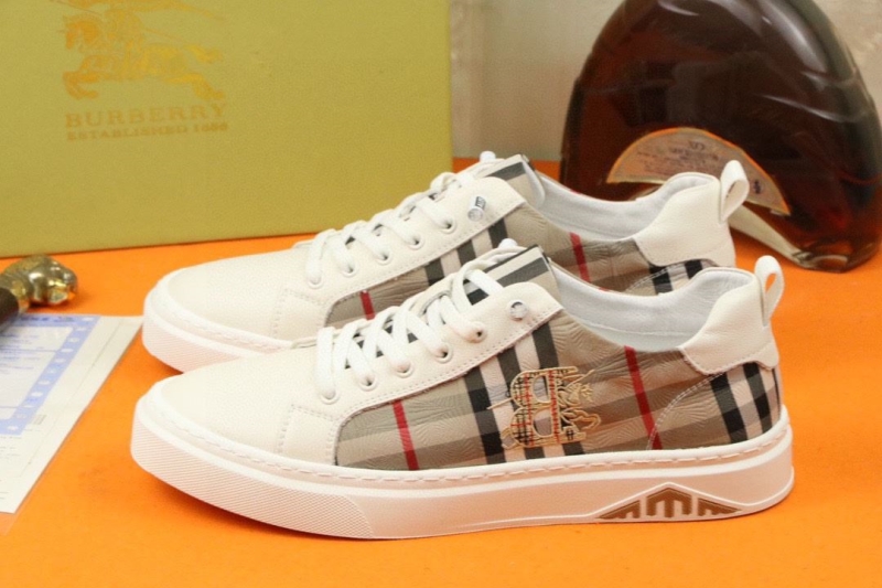 Burberry Sneakers